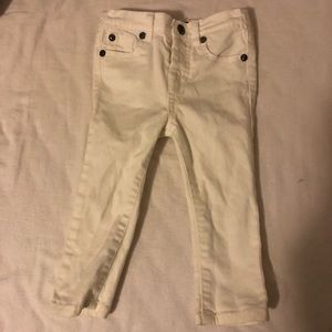 Seven white jeans